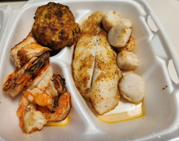 Broiled Seafood Combo