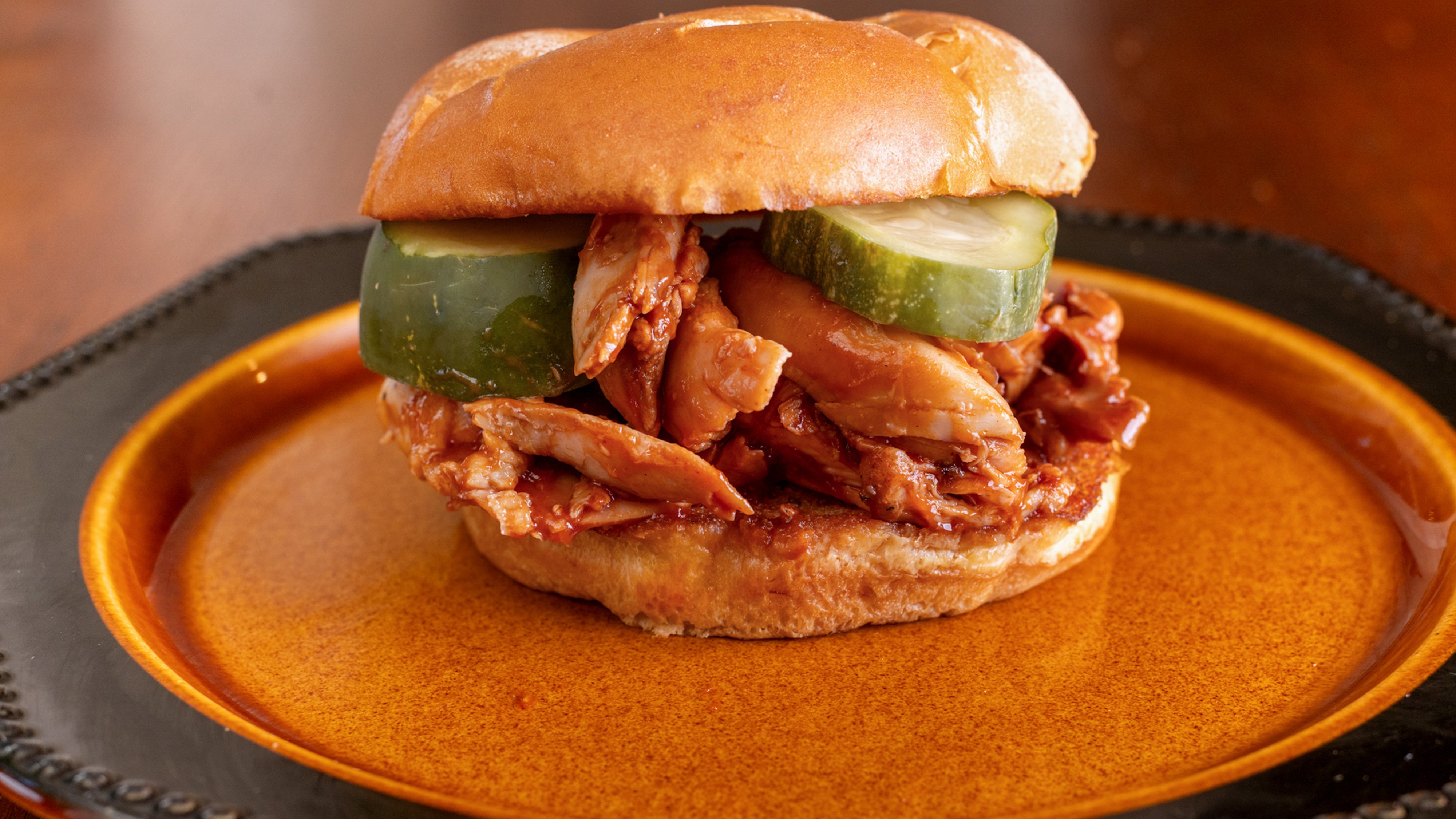 Pulled Chicken Sand