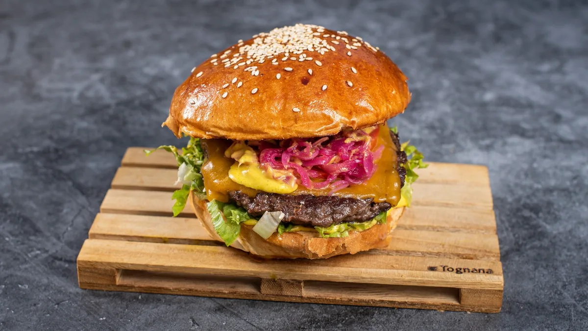 Classic burger