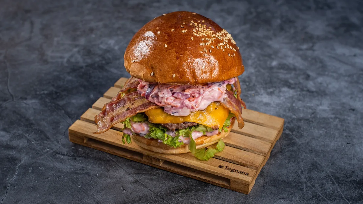 Slaw burger