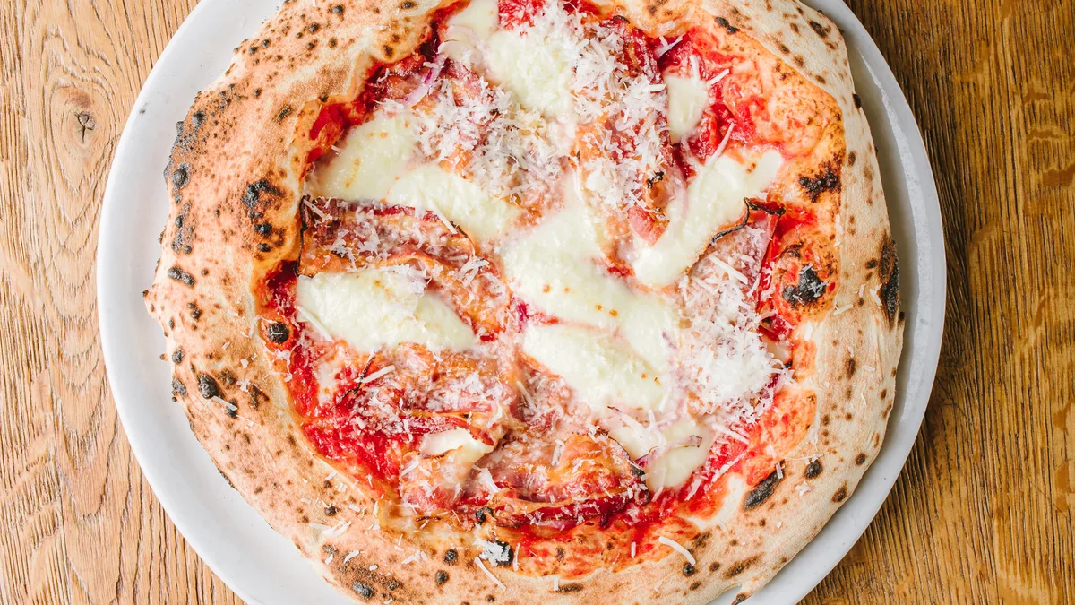 All’ Amatriciana Pizza