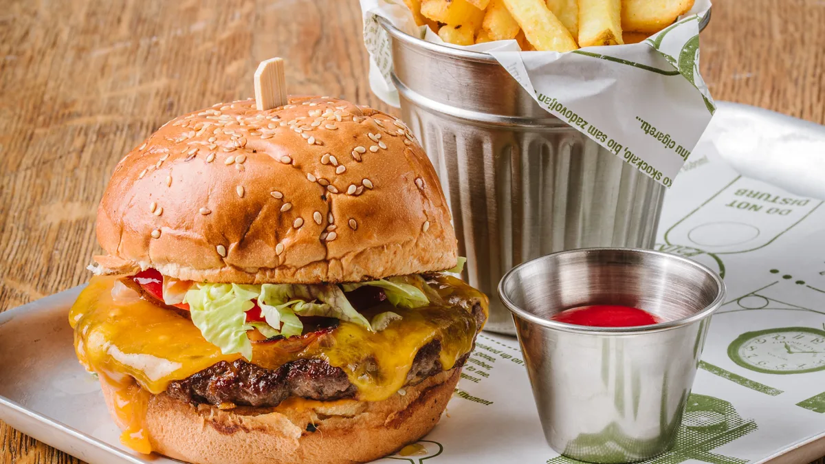 Smokvica Cheeseburger