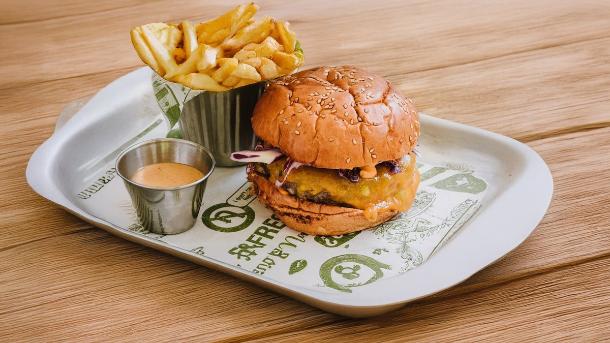 Smokvica “Black Angus” Burger