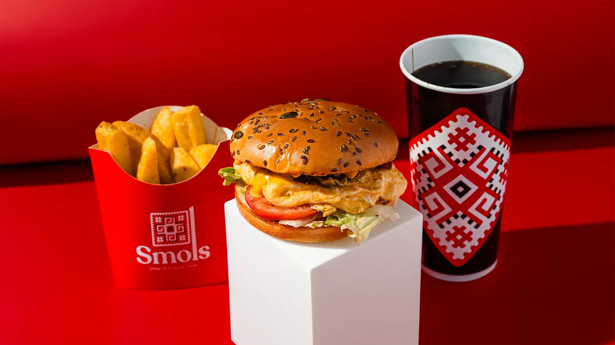 Burger cu OU, Capuccino