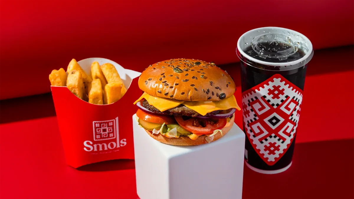 Meniu Cheeseburger Apusean Black Angus - Nou