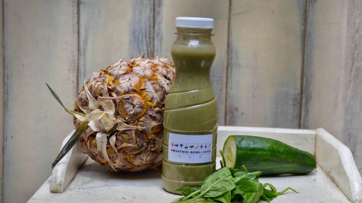 Ananász-uborka-spenót smoothie