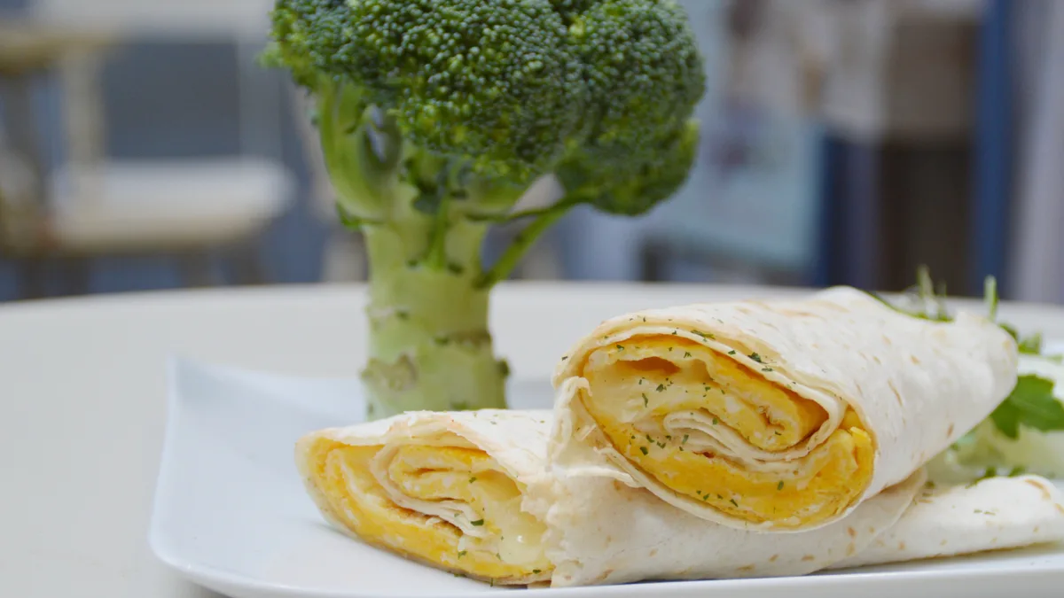 Egy friss Smoothie 3dl és egy sajtos Wrap - Menü