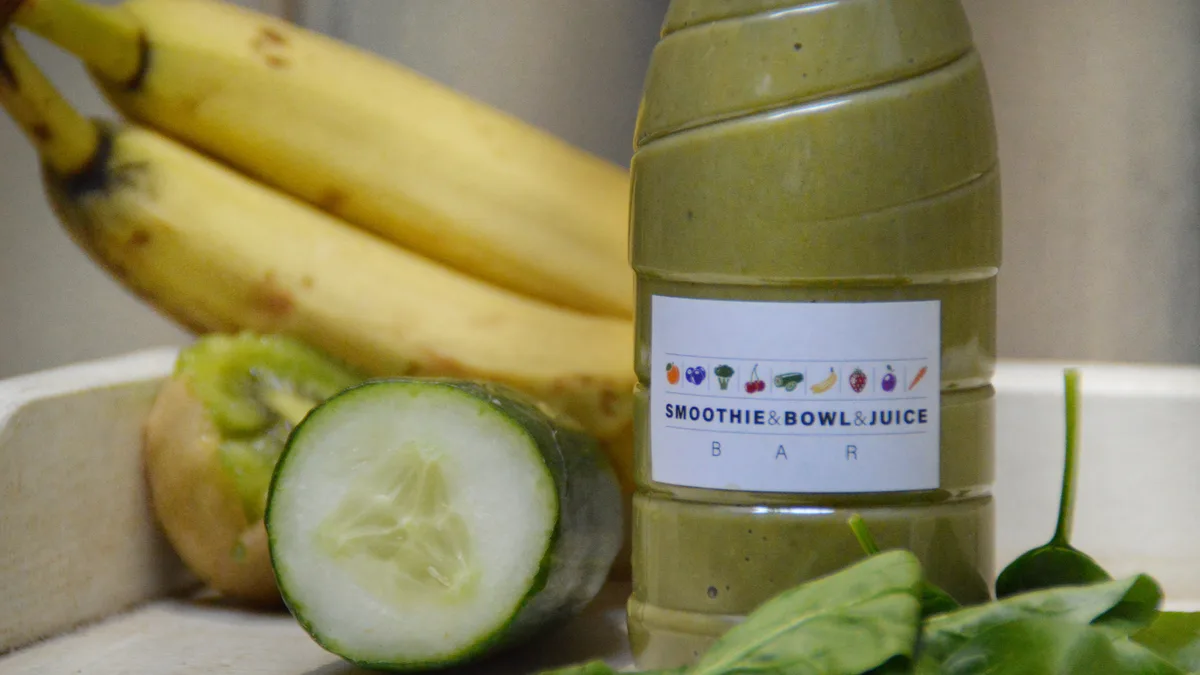 Kiwi-banán-uborka-spenót smoothie
