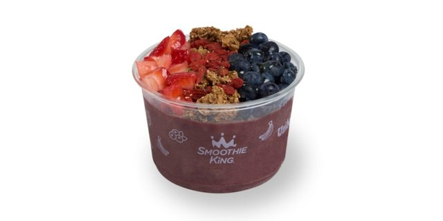 Go-Go-Goji Crunch Smoothie Bowl