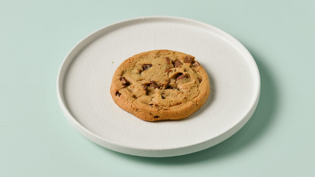 Biscuit With Chocolate Chips