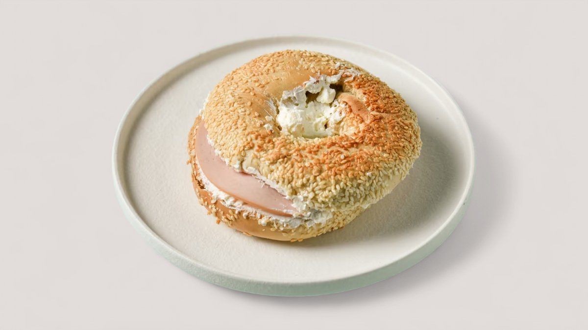 Koulouri With Philadelphia and Turkey