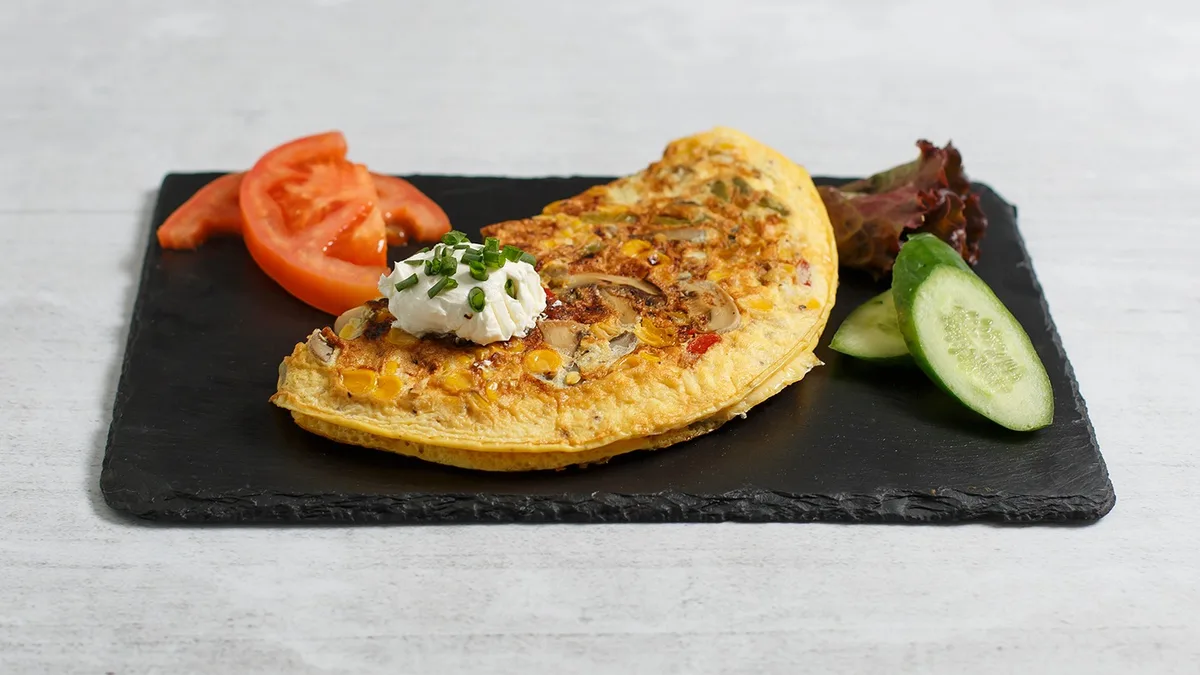 Omelet With Ham and Mushroom
