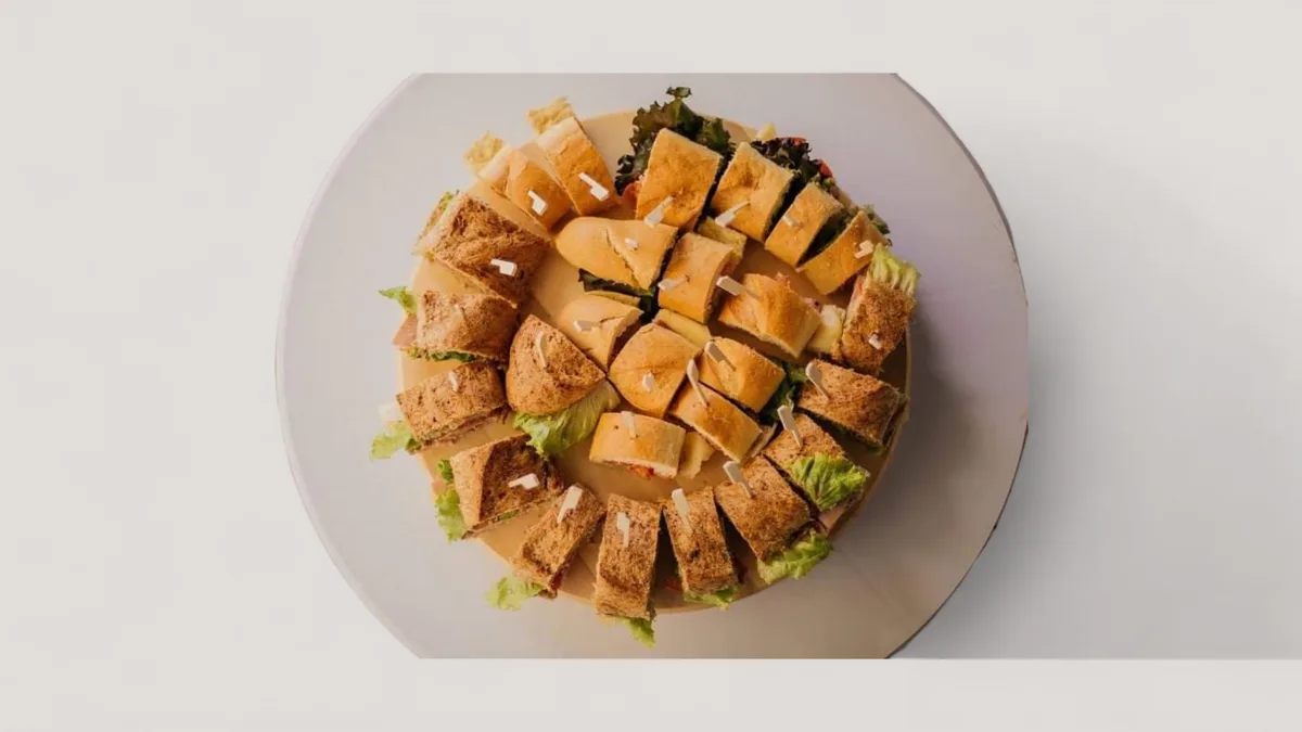 Platter With Sandwich 20 Pieces