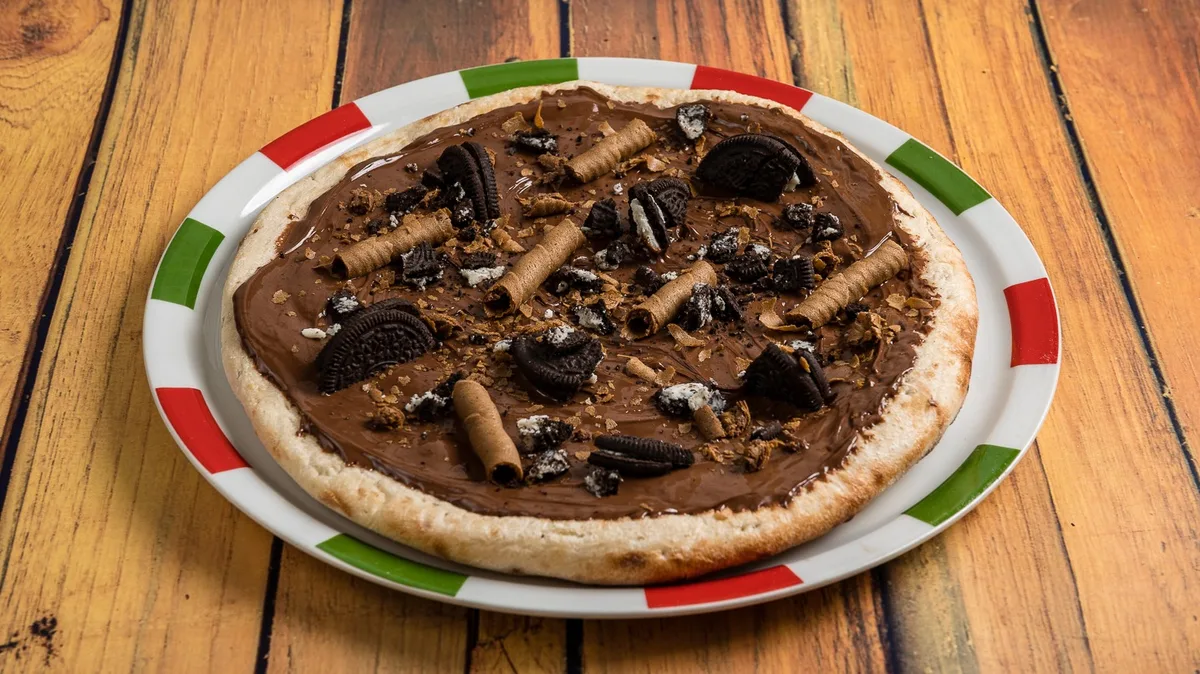 Oreo Sweet Pizza