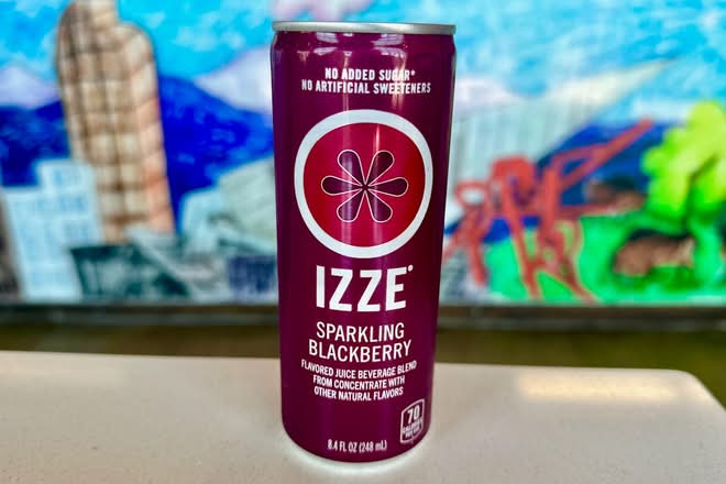 Blackberry Izze (can)