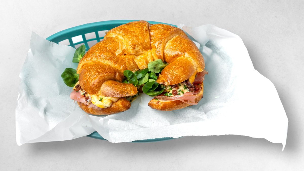 Ultimate Breakfast Croissant