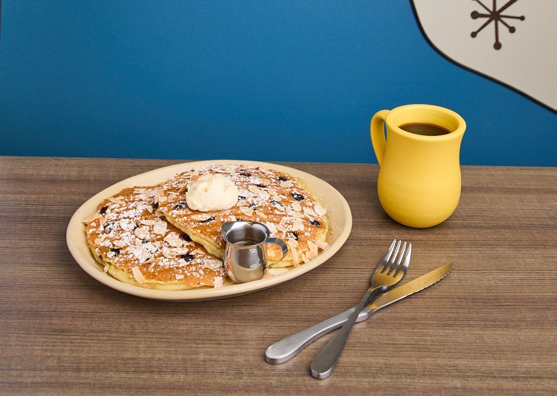 Blueberry Bee Sting Pancakes