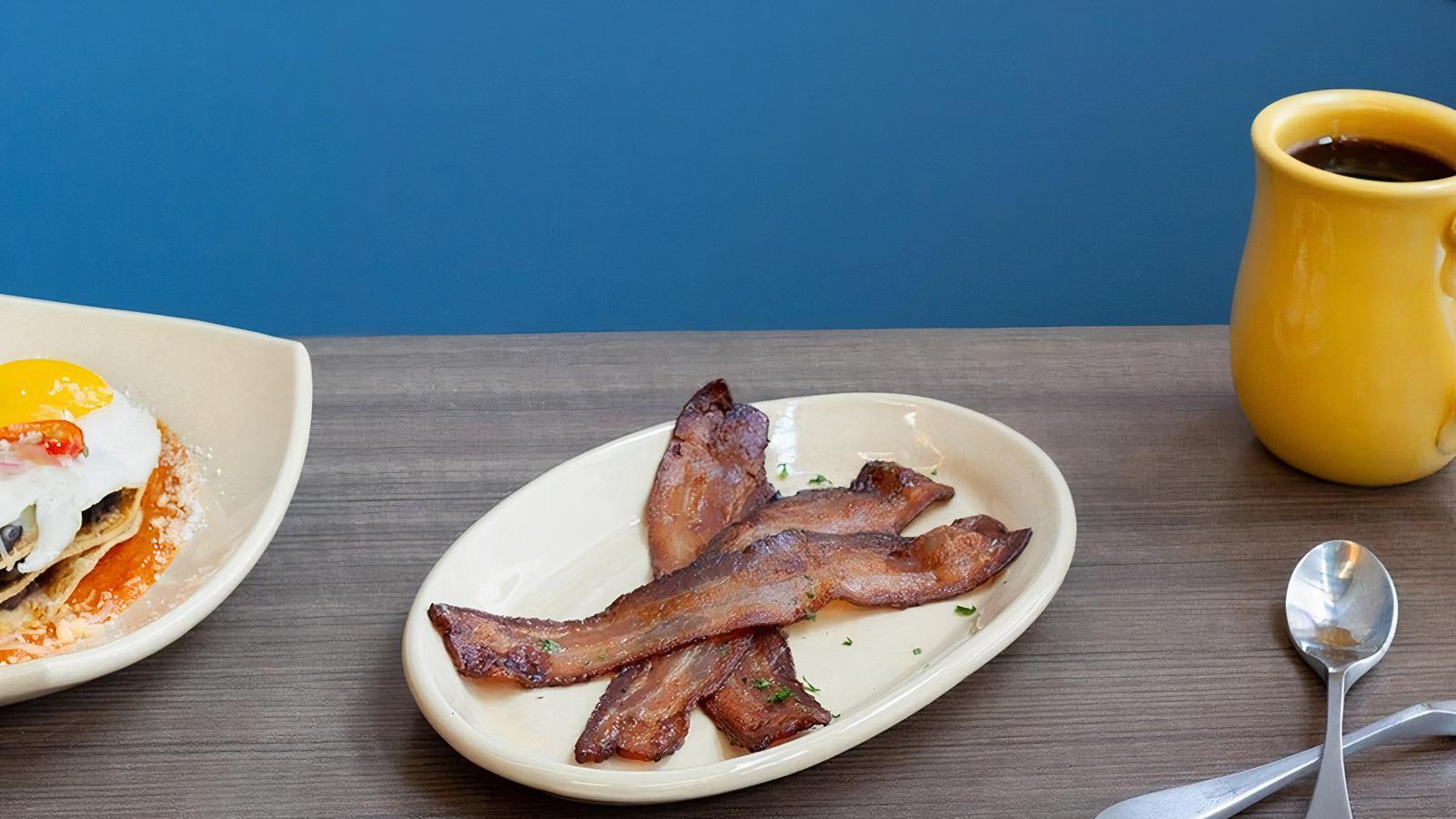 Snooze Signature Bacon
