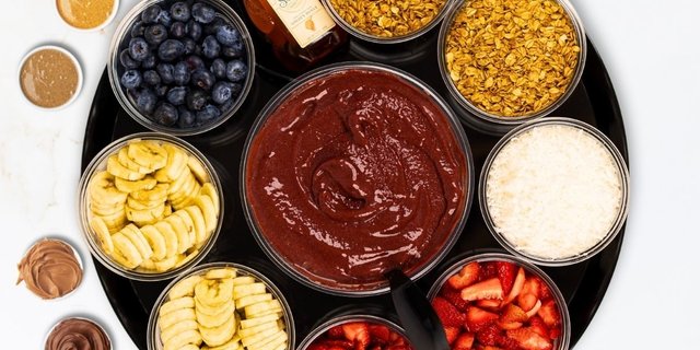 Large Build-Your-Own Bowl Bar w/ Spreads