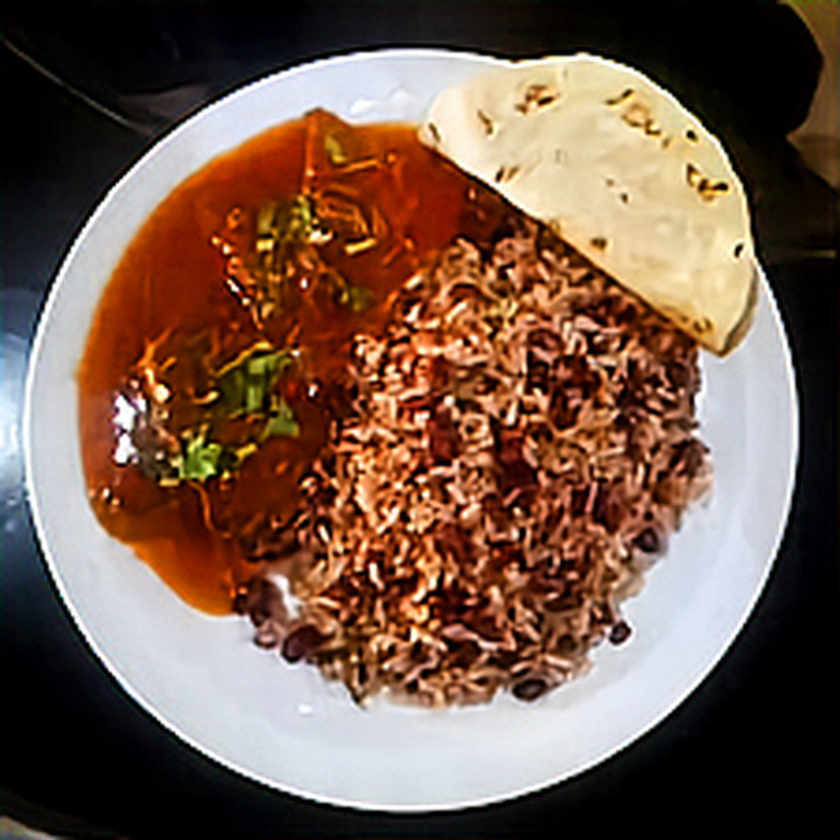Gallo Pinto Carne Mechada