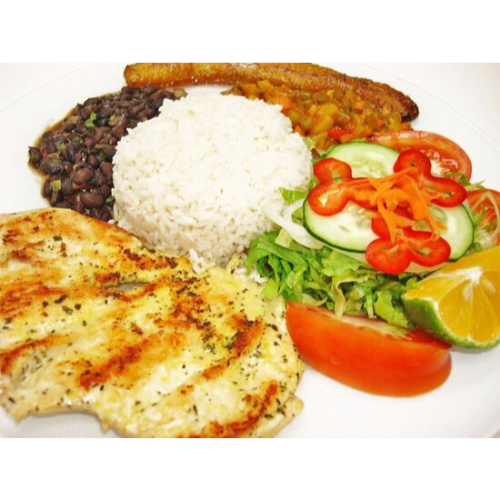 Casado Tipico con Pollo