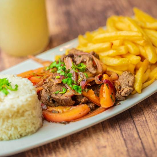 Lomo Saltado