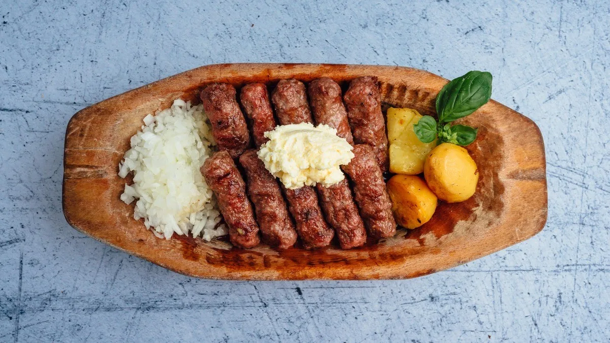 Ćevapi na kajmaku 10 komada