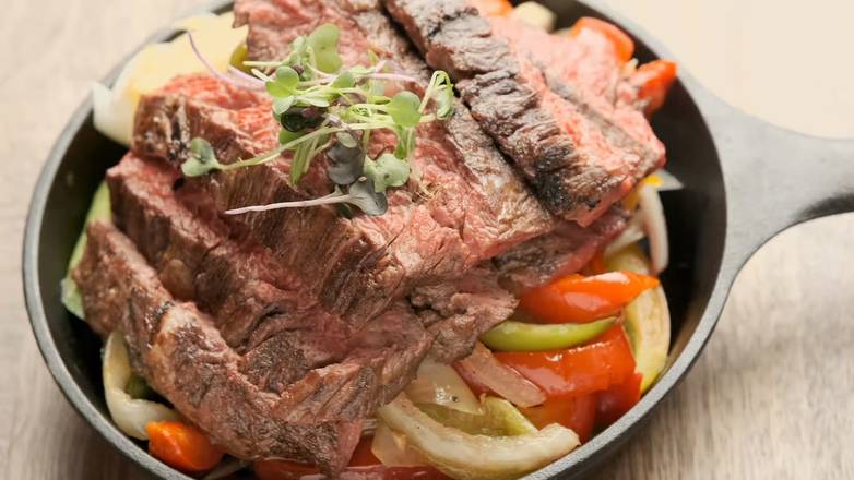Fajitas De La Casa