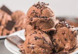500 gr de Sorvete com 5 Picolés