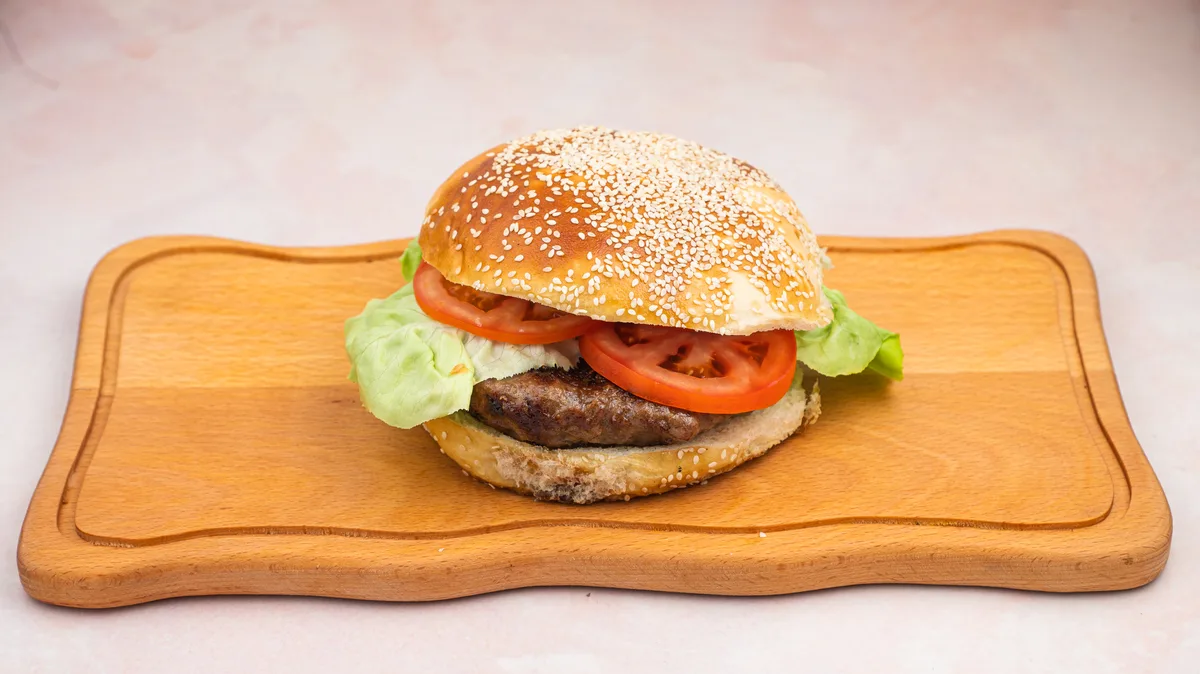 Punjena pljeskavica 280g