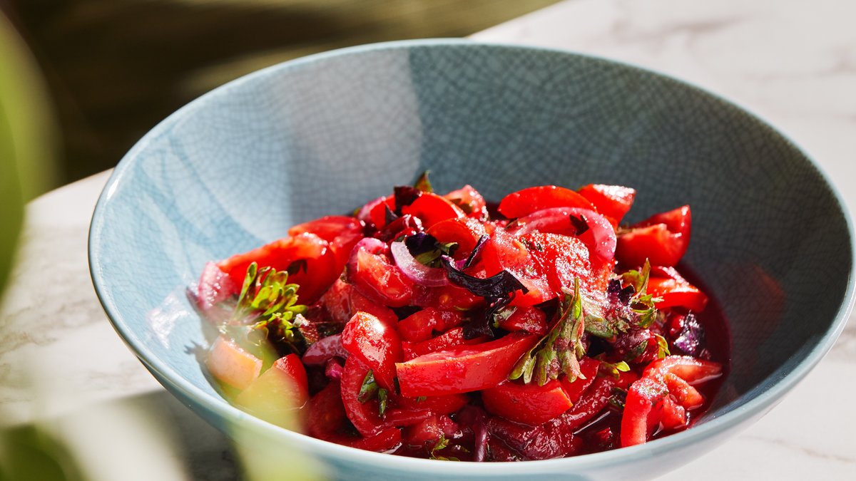 Pomidor Albalı Salatı