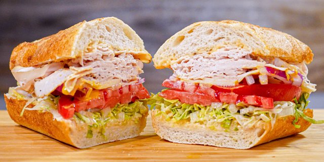 Cracked Pepper Turkey Sandwich