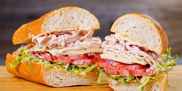Garlic-Pesto Turkey Sandwich