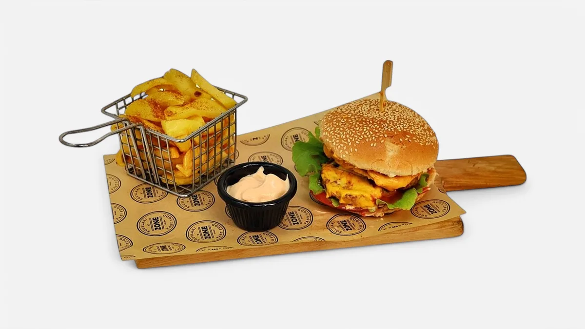 Classic Burger + Potatoes
