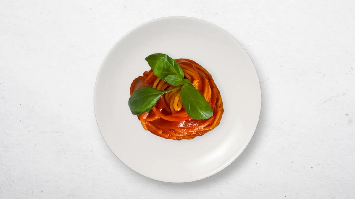 Domáce cestoviny, pomodoro omáčka, parmezán