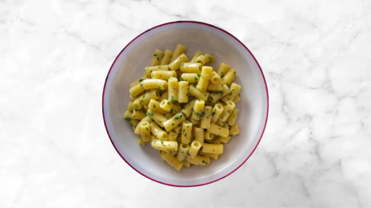 Neapolitan Pasta with Eggs and Cheese