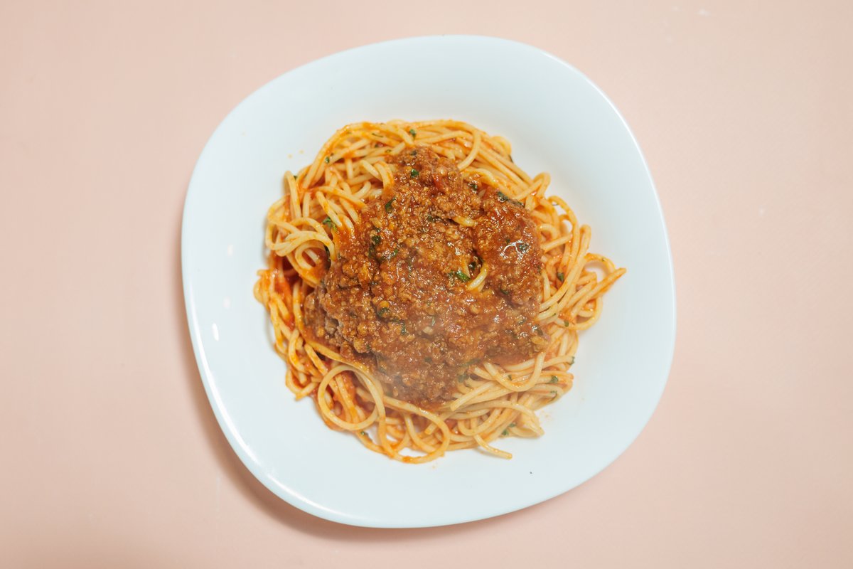 Spagheti Me Bolonjeze
