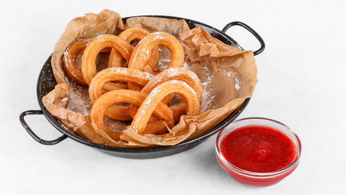 Churros s hišno Jagodno pomako