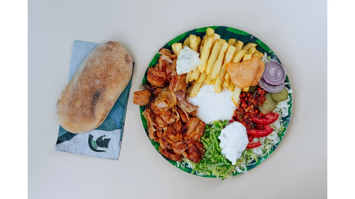 Gyros la farfurie XXL Puișor