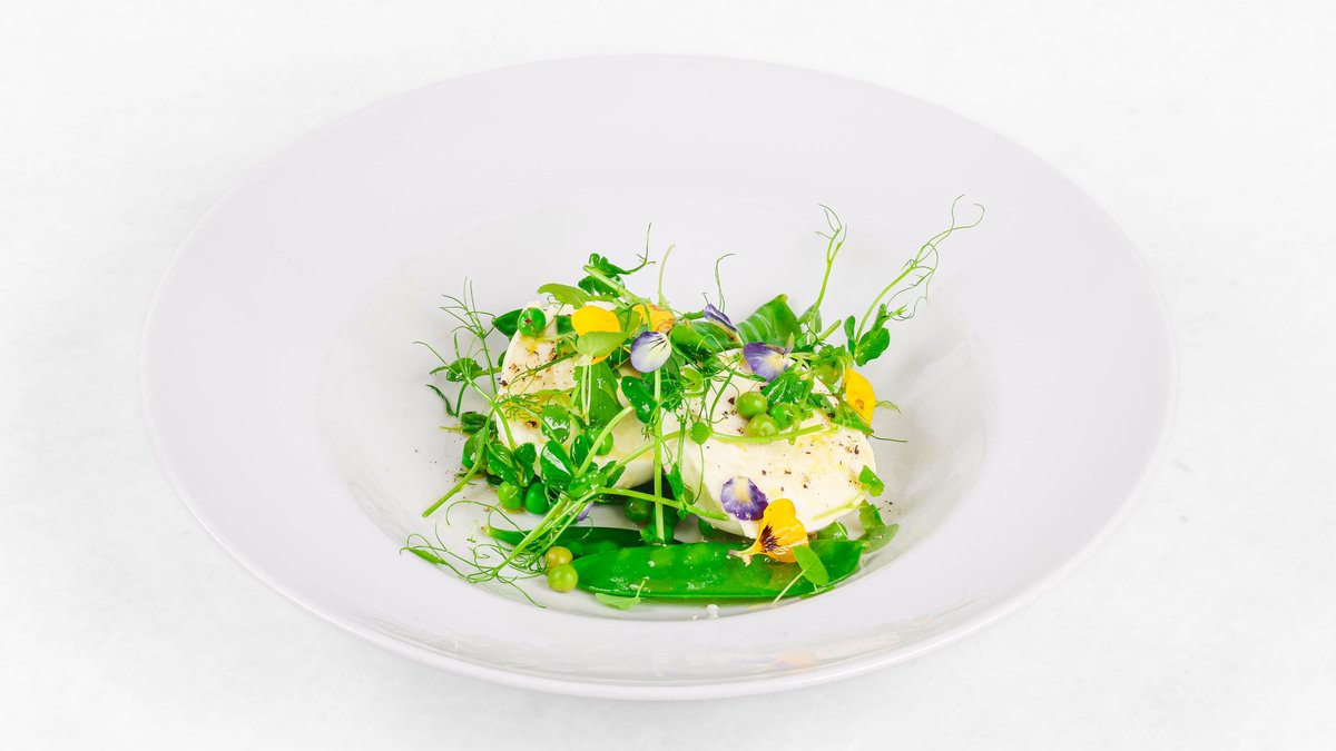 Buffalo mozzarella z mladim grahom