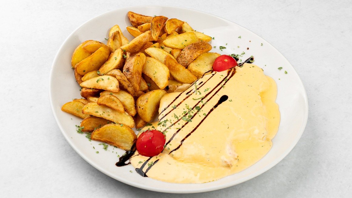 Piščanec v cheddar omaki