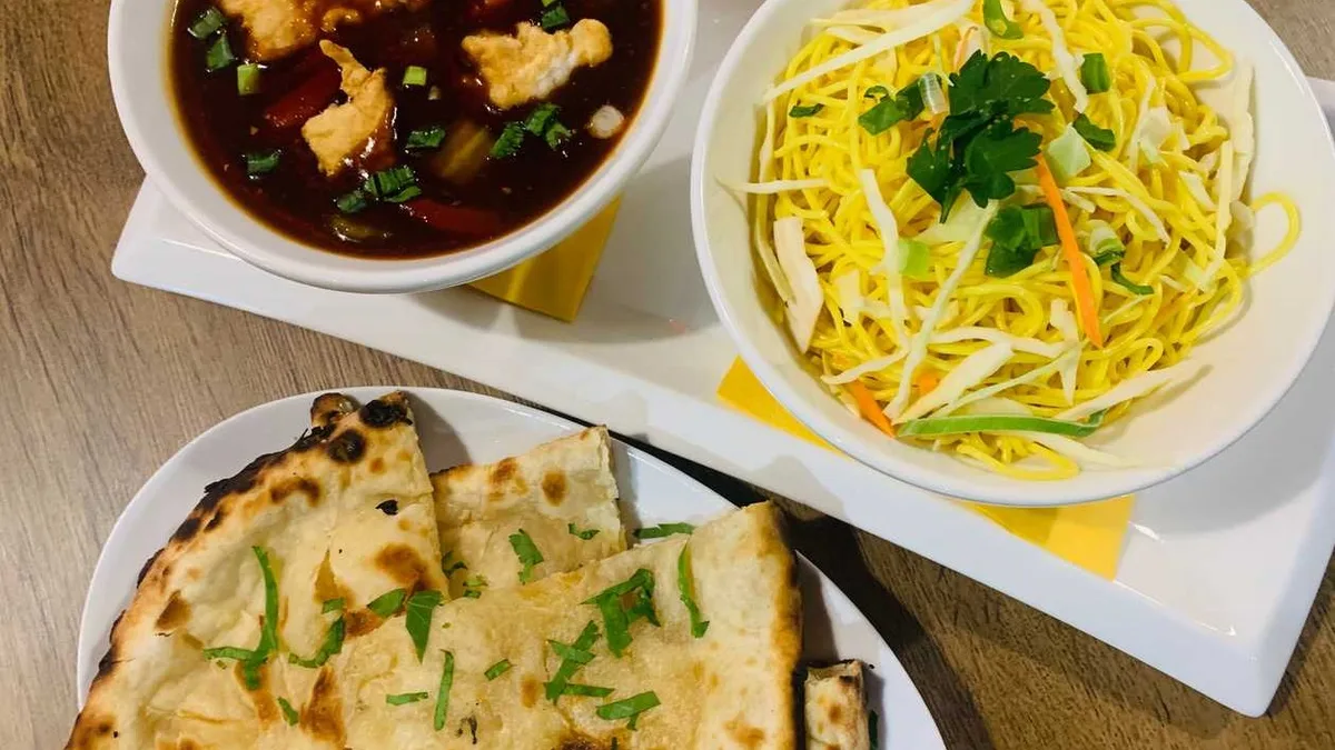Pekingi kana+aedviljanuudlid+juustunaan