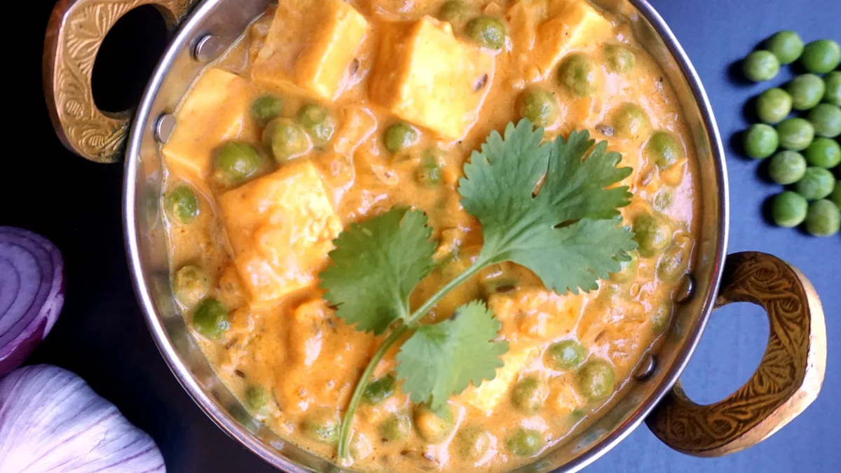 Matter paneer