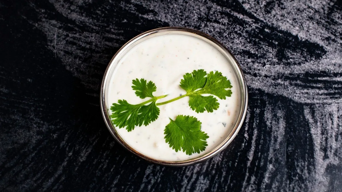 Mixed raita