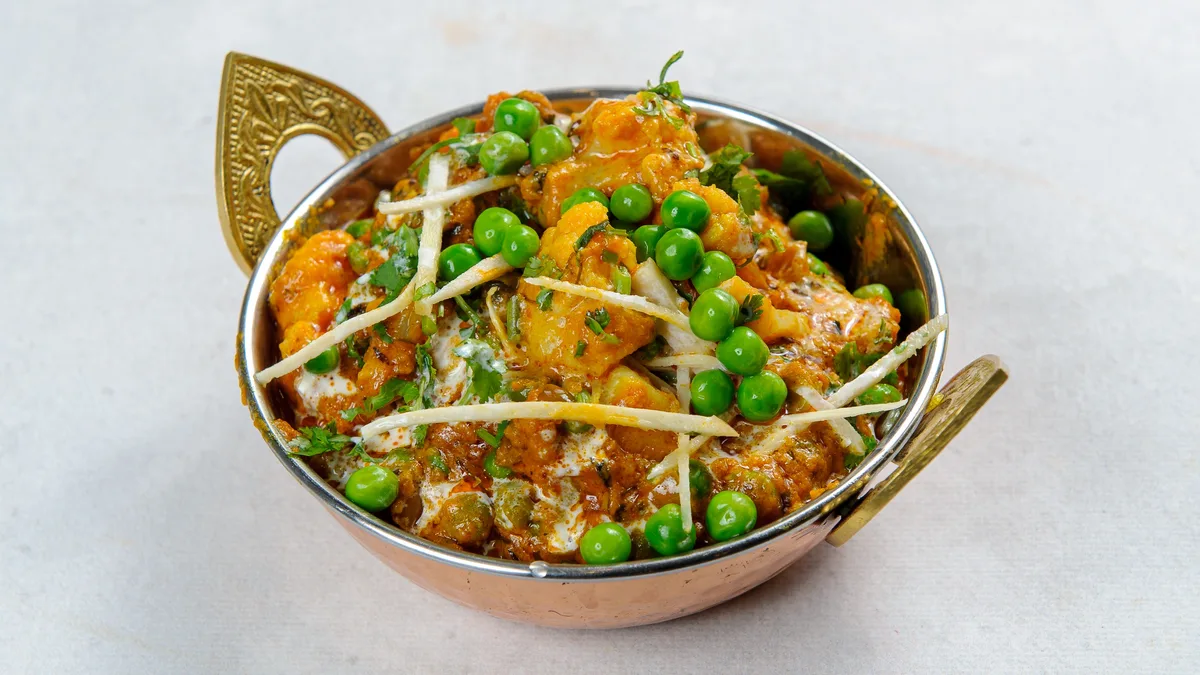 Aloo Gobi Mattar