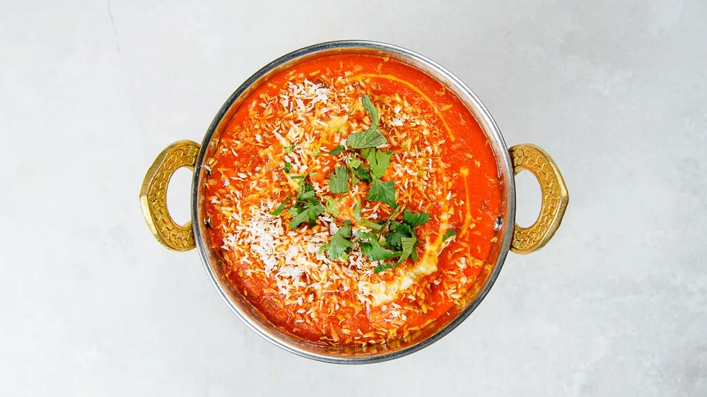 Danie z sosem Madras