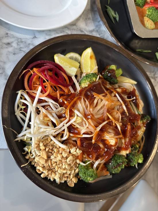Veg Pad Thai Noodles