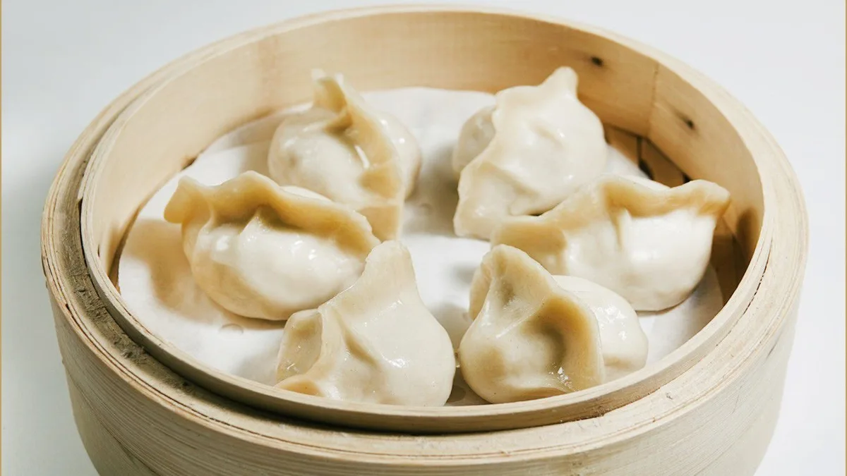 C14. Párolt sertéshúsos Gyoza