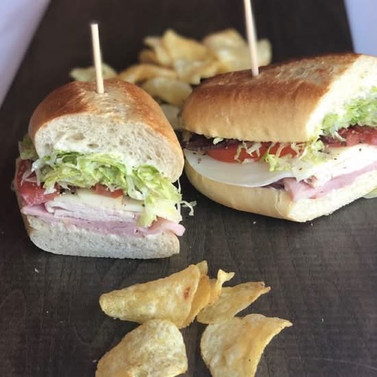 Full Club Deli