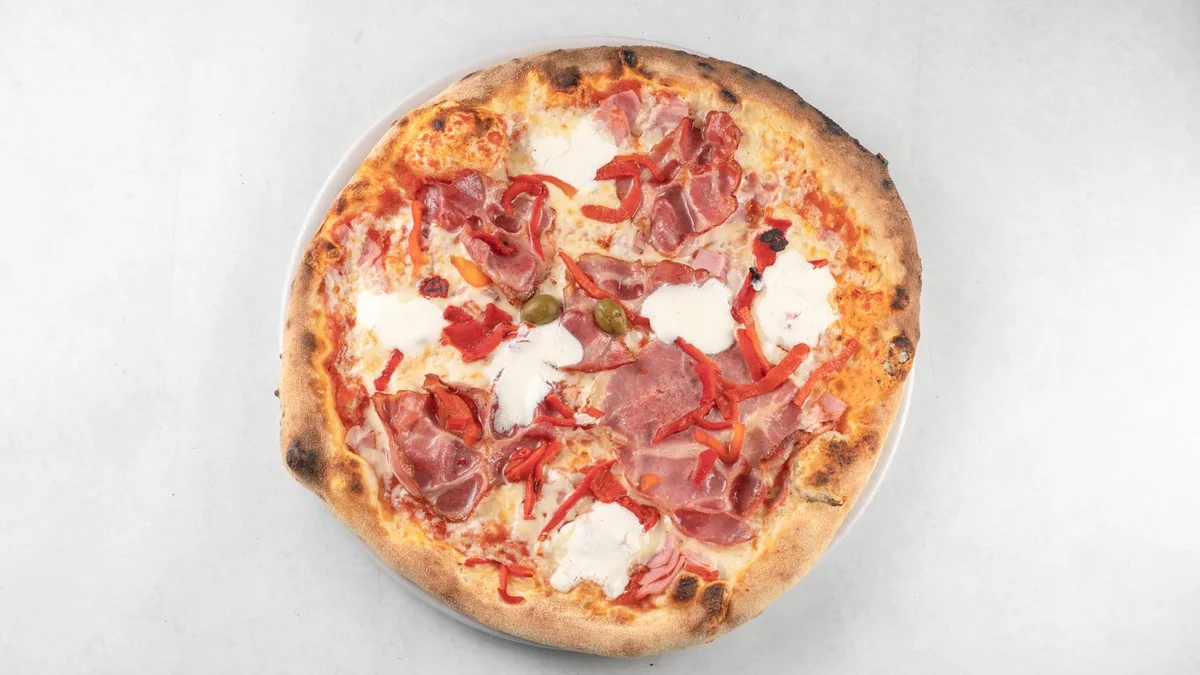 Delux pizza